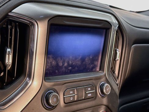 Used 2019 Chevrolet Silverado 1500 LTZ w/ LTZ Plus Package AWD/4WD image 4