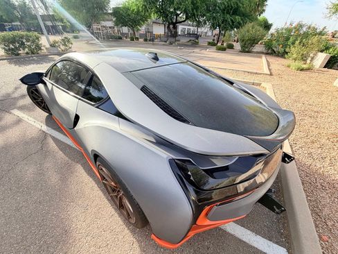 Used 2016 BMW i8 AWD/4WD image 5