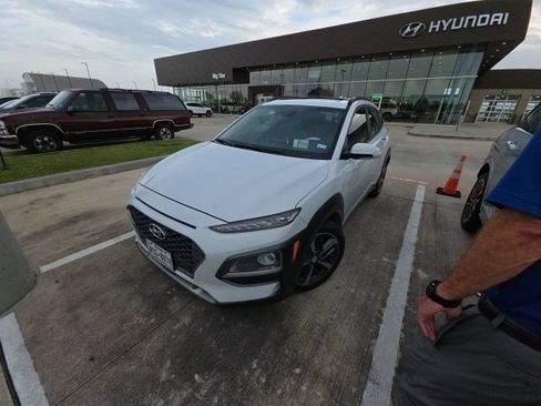 Used 2019 Hyundai Kona Ultimate FWD image 1