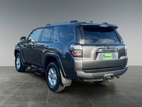 Used 2019 Toyota 4Runner SR5 Premium image 5