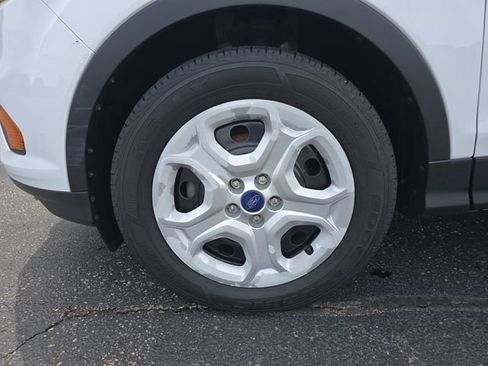 Used 2017 Ford Escape S FWD image 9