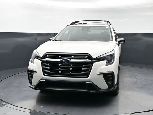 Used 2023 Subaru Ascent Onyx Edition Limited image 5