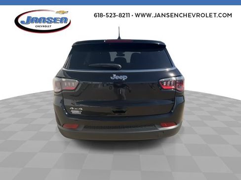 Used 2025 Jeep Compass Sport AWD/4WD image 7
