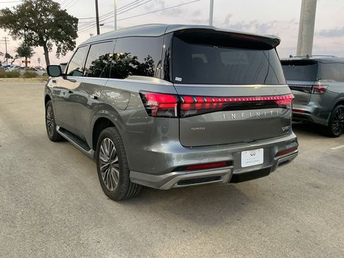 Certified 2025 INFINITI QX80 Sensory image 7