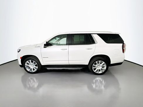 Used 2021 Chevrolet Tahoe High Country w/ Premium Package AWD/4WD image 4