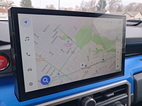 Used 2024 Toyota Tacoma TRD Sport w/ TRD Sport Upgrade Package image 22