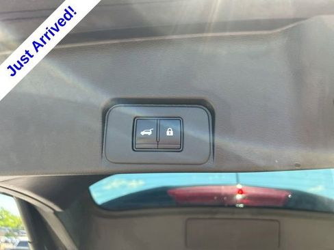Used 2021 Nissan Rogue Platinum AWD/4WD image 32