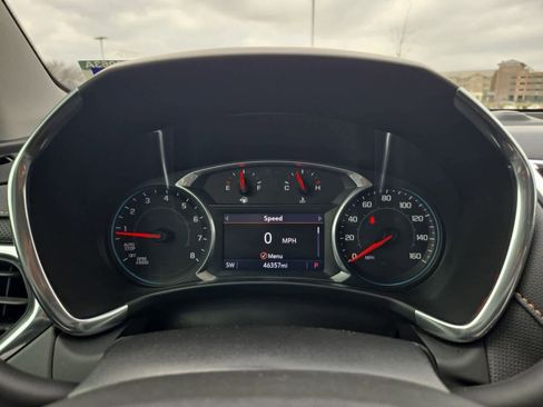 Used 2020 Chevrolet Equinox Premier image 33