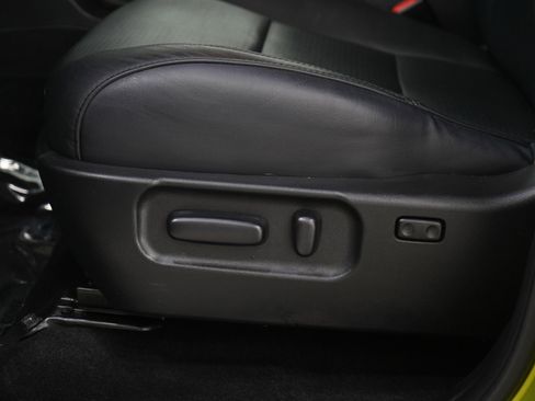 Used 2023 Toyota Tacoma TRD Sport w/ TRD Premium Sport Package AWD/4WD image 23