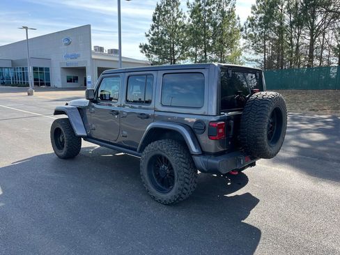 Used 2019 Jeep Wrangler Unlimited Rubicon image 3