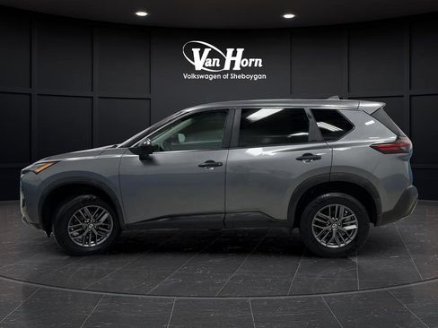 Used 2021 Nissan Rogue S image 10