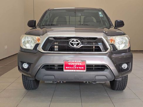 Used 2012 Toyota Tacoma 2WD Access Cab w/ SR5 Pkg image 6