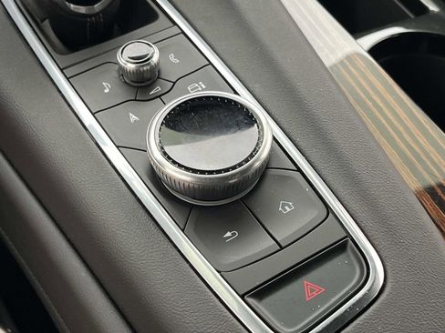 Used 2024 Cadillac Escalade ESV Premium Luxury w/ Performance Package image 31