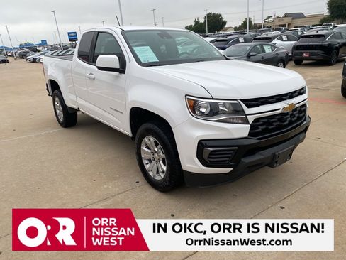 Used 2022 Chevrolet Colorado LT w/ Fleet Safety Package image 7