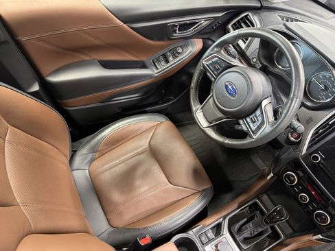 Certified 2024 Subaru Forester Touring w/ Pop Package 2 image 15