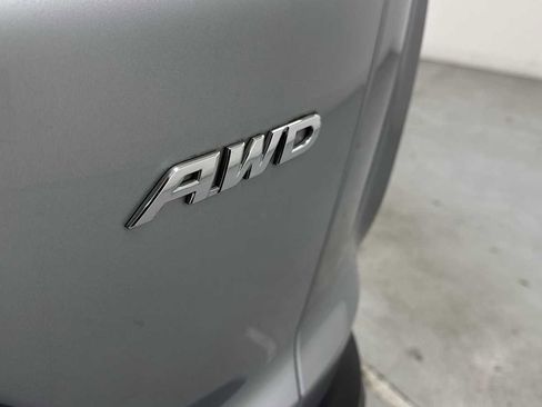 Used 2020 Honda CR-V LX image 27