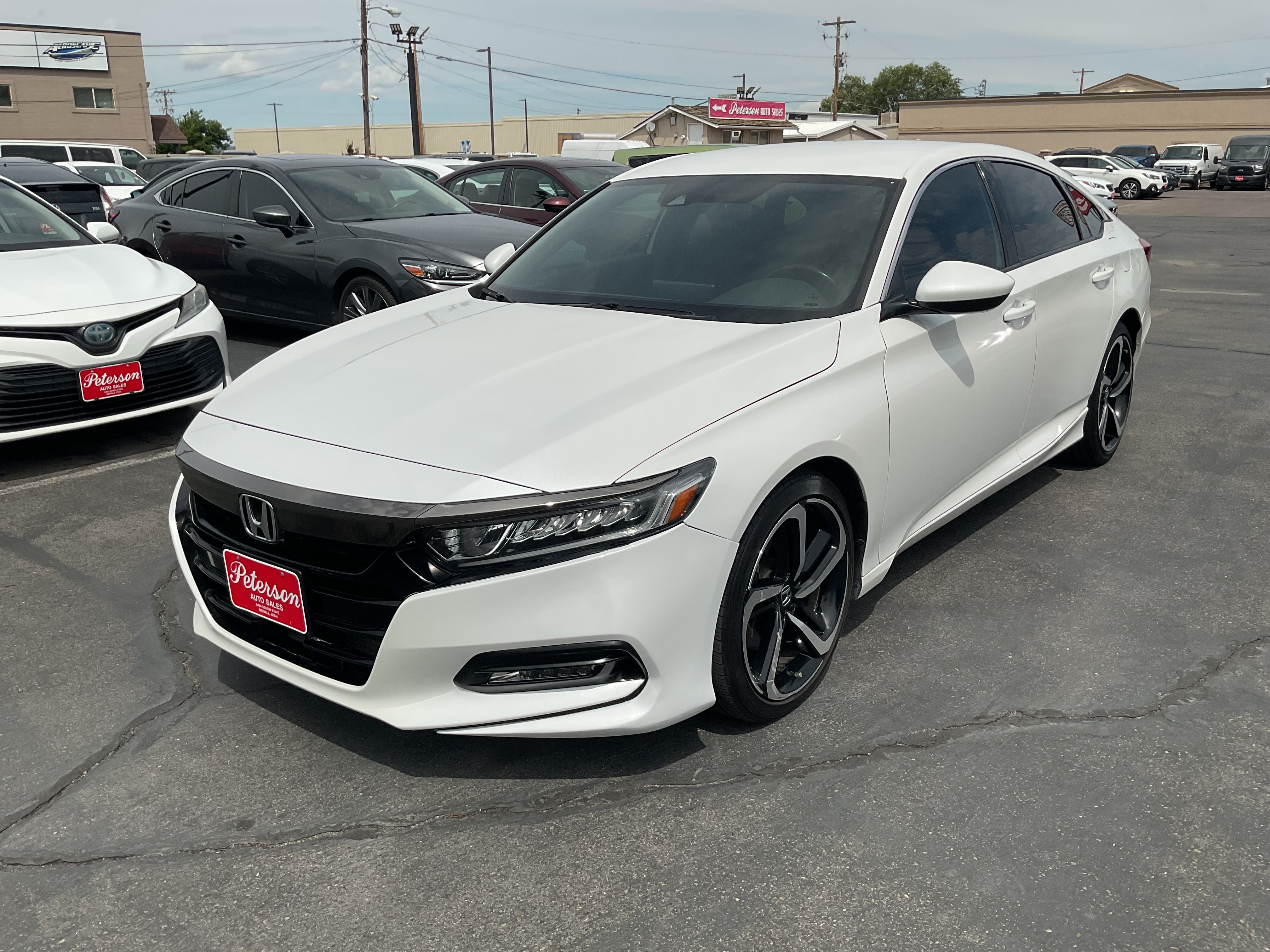 Used 2020 Honda Accord Sport image 2