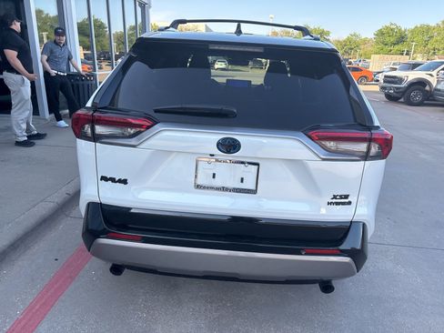 Used 2024 Toyota RAV4 XSE image 6