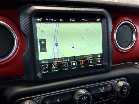 Used 2021 Jeep Gladiator Rubicon AWD/4WD image 33