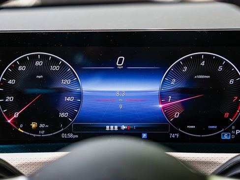 New 2025 Mercedes-Benz CLA 250 4MATIC image 23