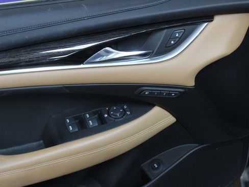 Used 2017 Buick LaCrosse Essence FWD image 13