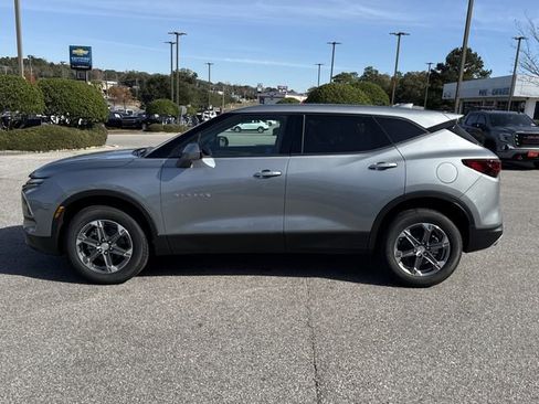 New 2025 Chevrolet Blazer LT w/ Driver Confidence Package image 6