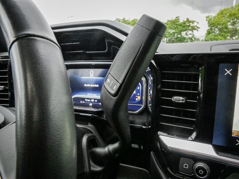 Used 2024 Chevrolet Silverado 2500 High Country w/ Technology Package AWD/4WD image 26