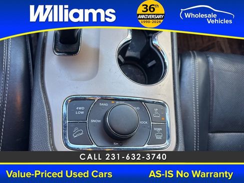 Used 2015 Jeep Grand Cherokee Overland image 35