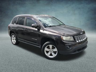 Used 2014 Jeep Compass Latitude w/ Sun/Sound Group