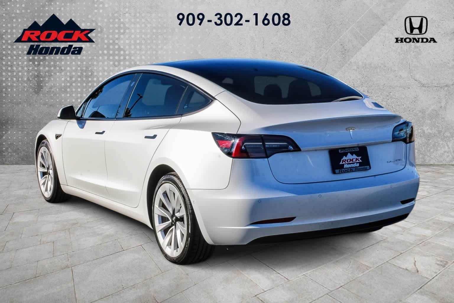 Used 2022 Tesla Model 3 Long Range AWD/4WD image 6