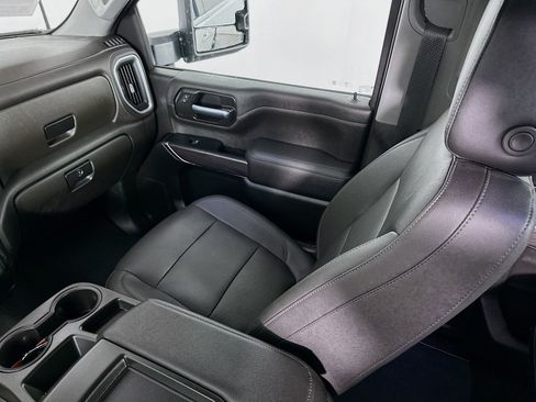 Used 2022 Chevrolet Silverado 2500 LTZ w/ Gooseneck/5TH Wheel Package image 24