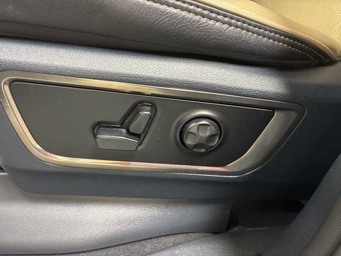 Used 2021 RAM 1500 Limited image 11