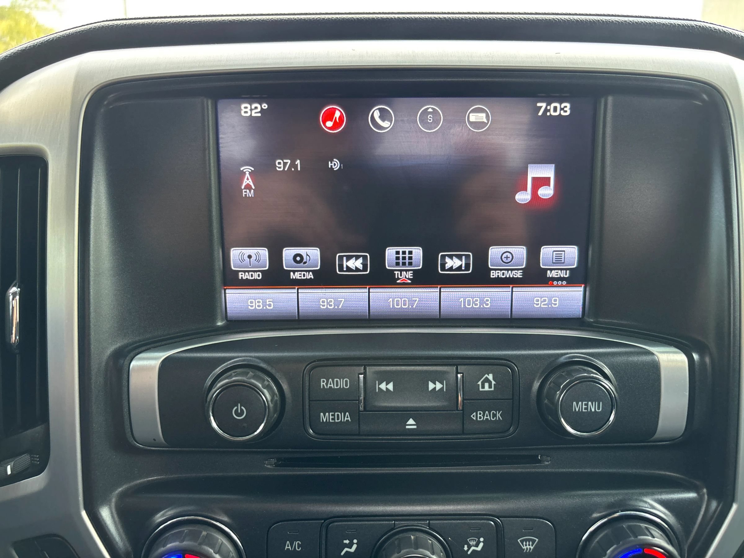 Used 2016 GMC Sierra 1500 SLE w/ SLE Value Package AWD/4WD image 31