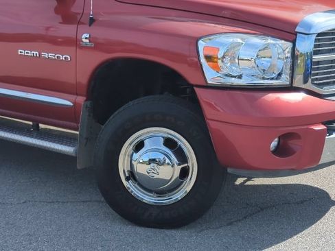 Used 2006 Dodge Ram 3500 Truck Laramie w/ Trailer Tow Group AWD/4WD image 2