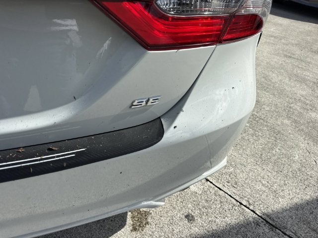 Used 2022 Toyota Camry SE w/ Convenience Package FWD image 25