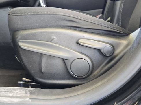 Used 2021 Jeep Renegade Sport FWD image 23