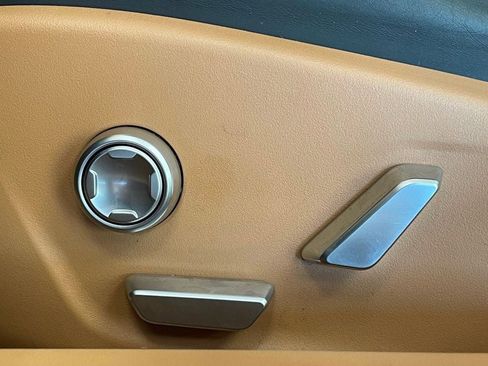 Used 2023 Lucid Air Grand Touring image 12