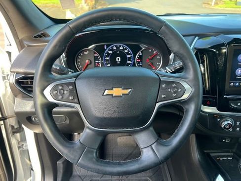 Used 2023 Chevrolet Traverse High Country AWD/4WD image 25