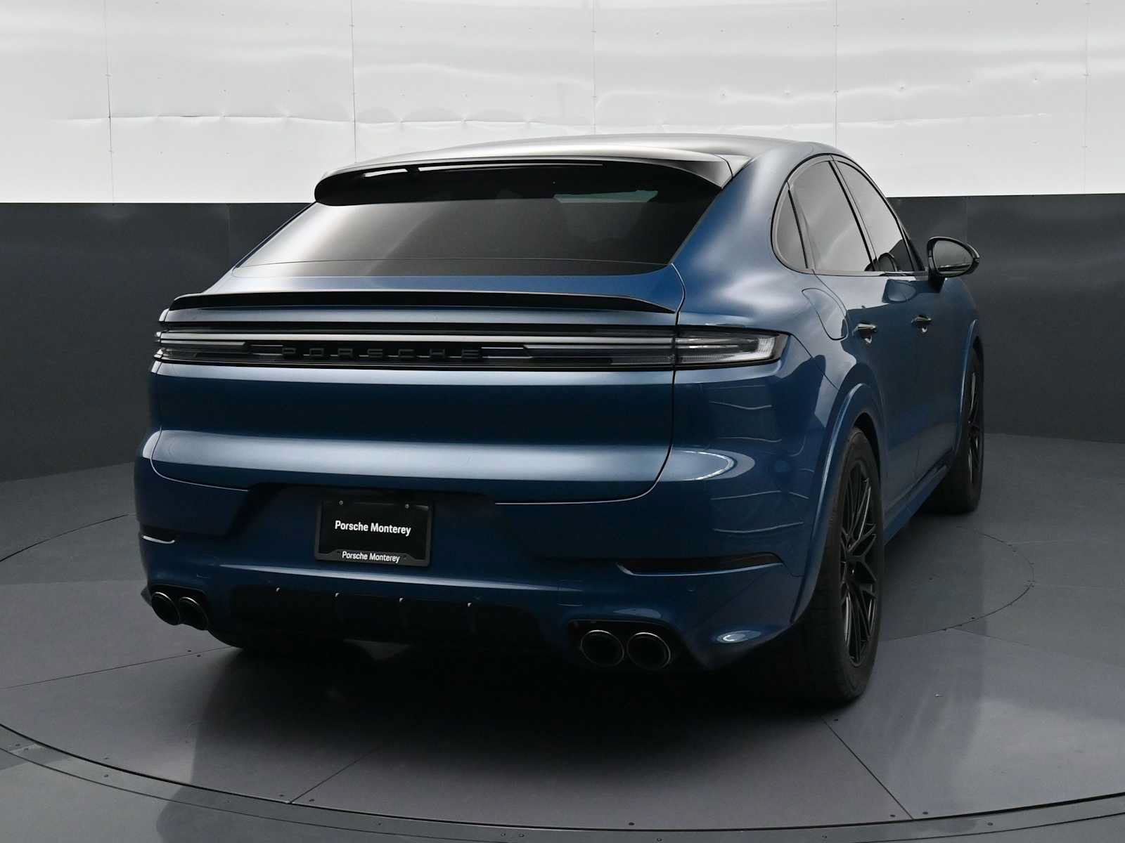 Certified 2026 Porsche Cayenne GTS AWD/4WD image 26