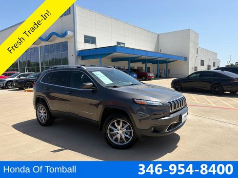 Used 2018 Jeep Cherokee Limited w/ Trailer Tow Group AWD/4WD image 1