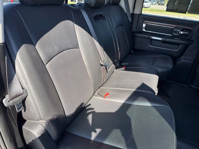Used 2015 RAM 1500 Laramie w/ Convenience Group AWD/4WD image 19