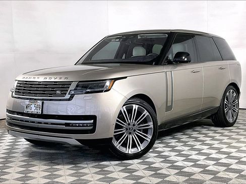 Used 2023 Land Rover Range Rover SE AWD/4WD image 1