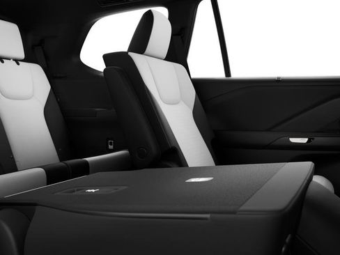 New 2026 Lexus TX 500h AWD w/ Technology Package image 23