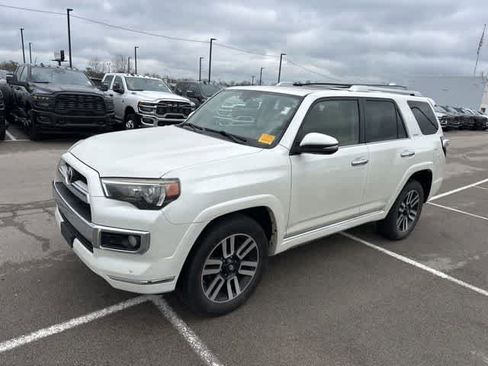 Used 2015 Toyota 4Runner Limited image 14