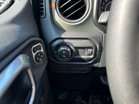 New 2026 Jeep Gladiator Mojave AWD/4WD image 25