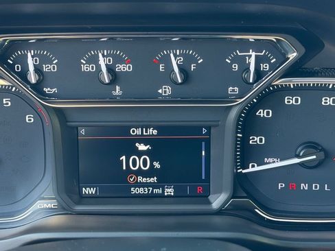 Used 2021 GMC Sierra 1500 SLE AWD/4WD image 21