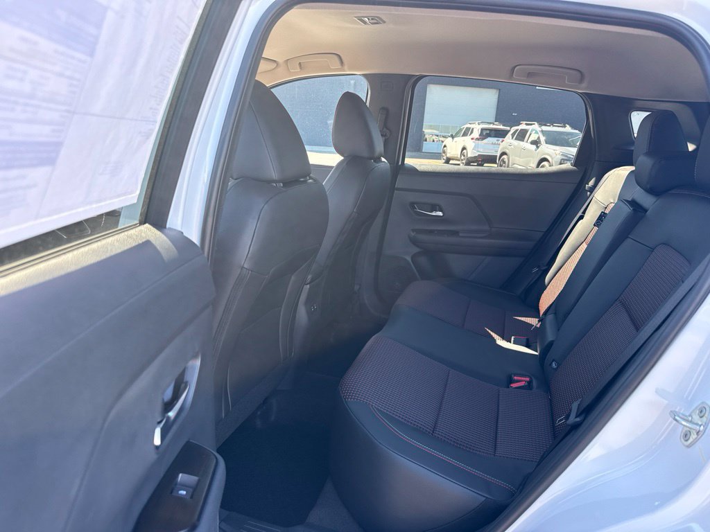 New 2027 Nissan Kicks SR AWD/4WD image 13