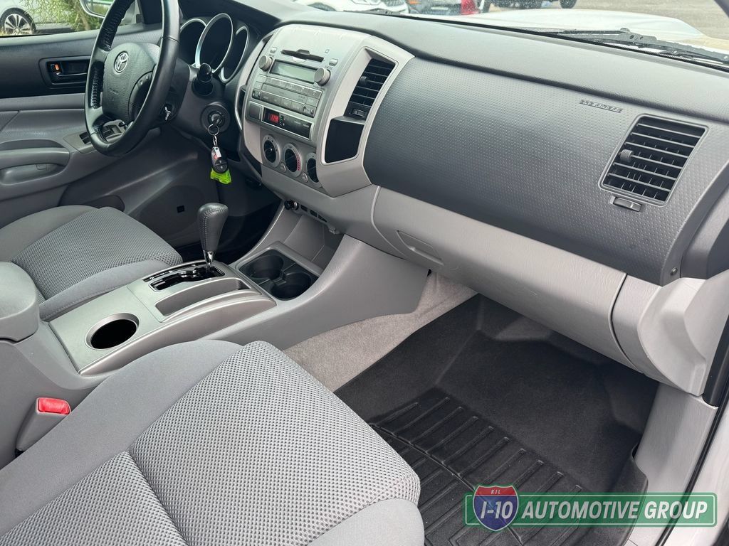 Used 2011 Toyota Tacoma PreRunner RWD image 13