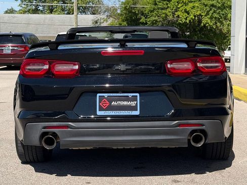 Used 2020 Chevrolet Camaro LT RWD image 9