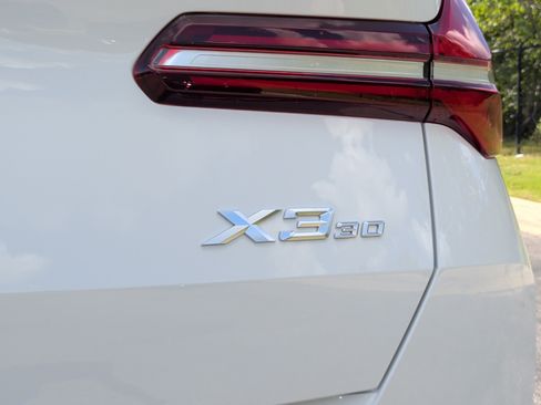 New 2026 BMW X3 xDrive30i w/ Premium Package AWD/4WD image 11